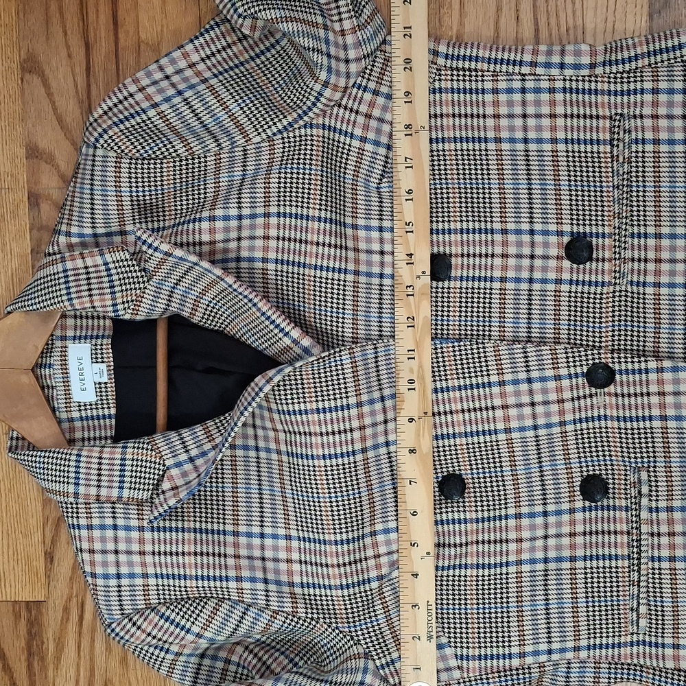 Evereve Women's Double Breasted Plaid Blazer_1 - Picture 7 of 9